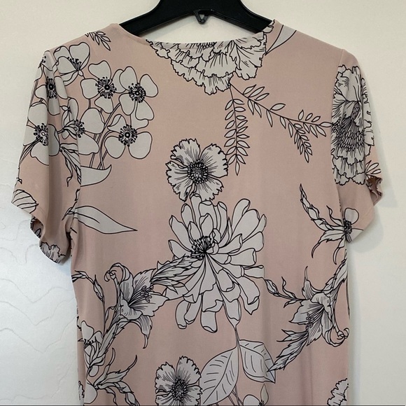 CK Floral Tunic - Picture 5 of 5